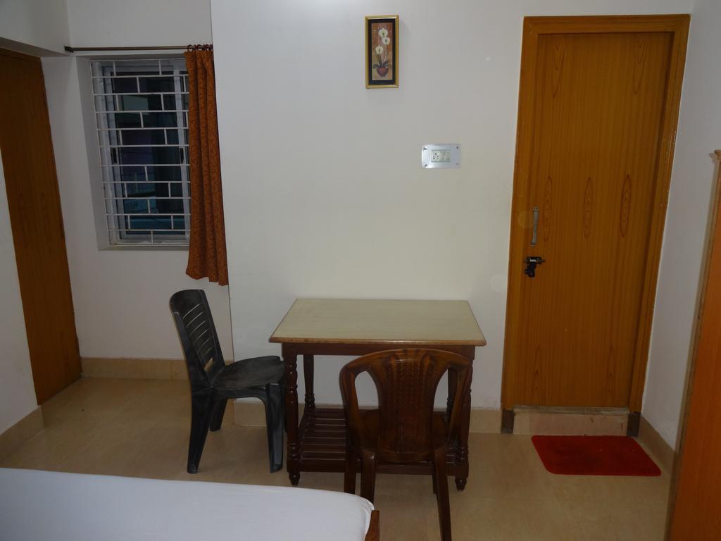 Harsh & Yash Guest House Бодх-Гая Экстерьер фото